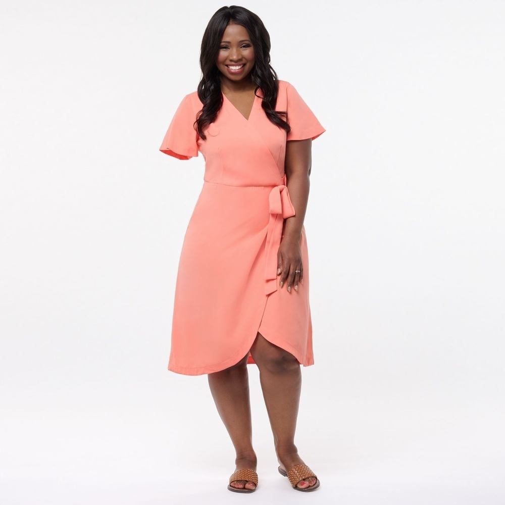 YARROW Adaptive Wrap Dress with Velcro Closures, Size Large and Medium